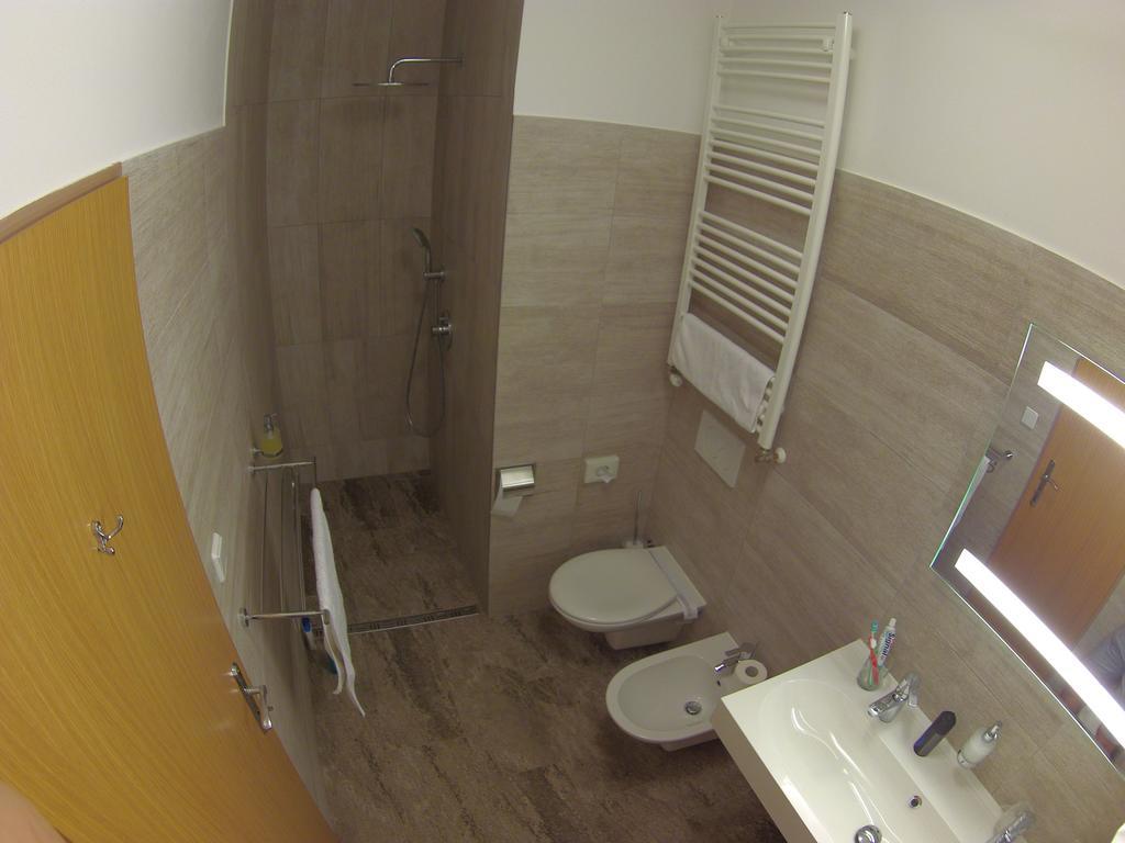 Hotel Vacek Pod Vezi Hradec Králové Exterior foto